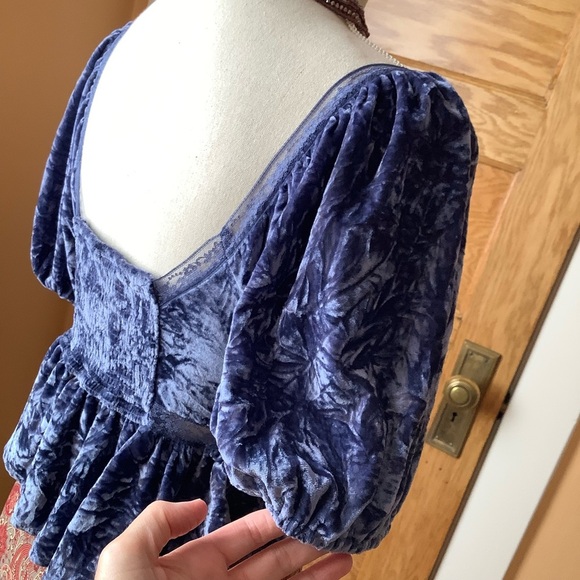 FREE PEOPLE Yours Truly Velvet Top in Wild Moon Size S - Picture 7 of 16